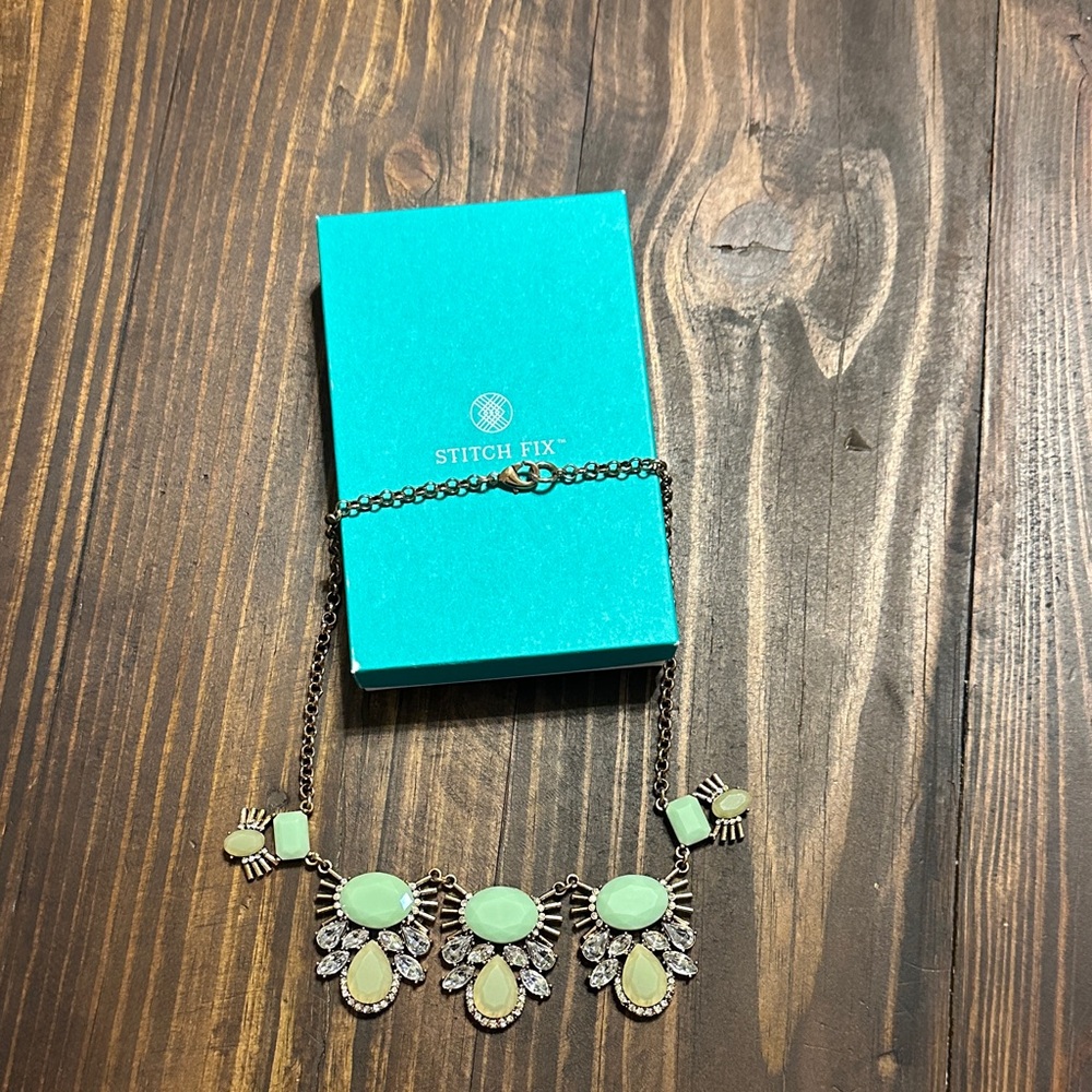 Stitch Fix Mint Green Necklace